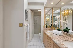 15018 NE 10th Pl, Bellevue, WA 98007 - Photo 16