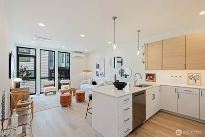 11231 Greenwood Avenue N #C, Seattle, WA 98133 - Photo 6