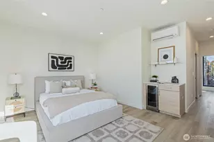 11231 Greenwood Ave N, Seattle, WA 98133 - Photo 24