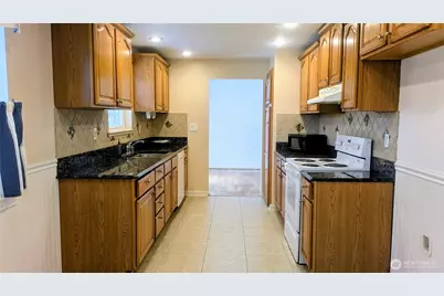 7361 S Wilkeson Street, Tacoma, WA 98408 - Photo 12
