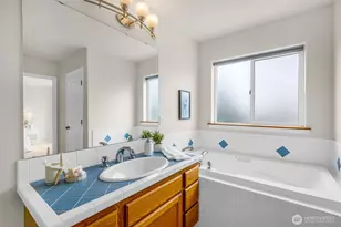 10518 157th Ave NE, Redmond, WA 98052 - Photo 18