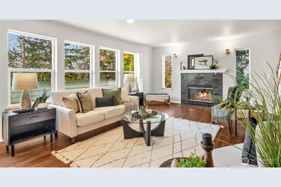 10518 157th Avenue NE, Redmond, WA 98052 - Photo 2