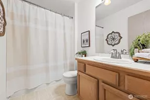 10416 198th Ave Ct E, Bonney Lake, WA 98391 - Photo 26