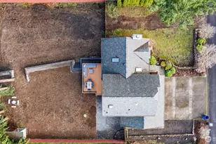 10416 198th Ave Ct E, Bonney Lake, WA 98391 - Photo 36