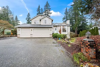 10416 198th Avenue Ct E, Bonney Lake, WA 98391 - Photo 2