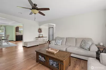 956 Cove View Circle, Oak Harbor, WA 98277 - Photo 14