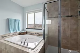 956 Cove View Cir, Oak Harbor, WA 98277 - Photo 20