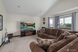 956 Cove View Cir, Oak Harbor, WA 98277 - Photo 24