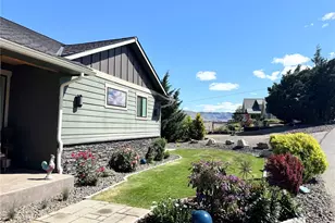 2128 McEldowney Rd, Malaga, WA 98828 - Photo 6