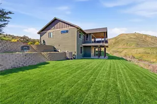 2128 McEldowney Rd, Malaga, WA 98828 - Photo 4