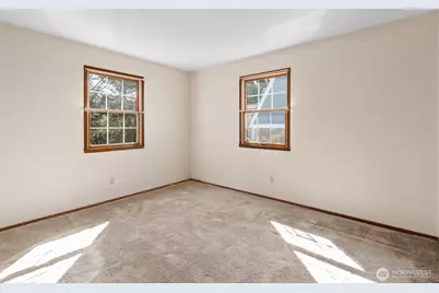 1369 Chatham Lane, Oak Harbor, WA 98277 - Photo 32