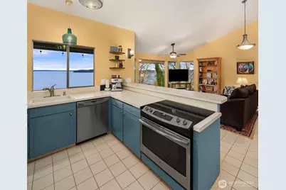 21553 1st Court S, Normandy Park, WA 98198 - Photo 18