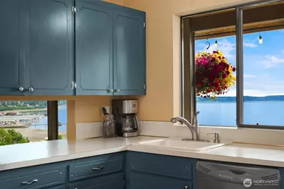 21553 1st Court S, Normandy Park, WA 98198 - Photo 16