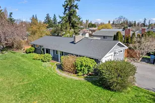 480 SE Ely St, Oak Harbor, WA 98277 - Photo 1