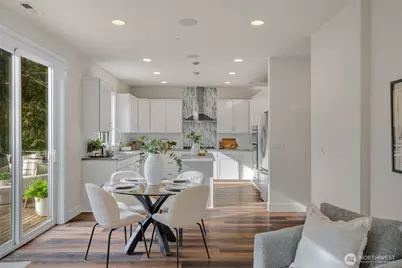 809 206th Avenue NE, Sammamish, WA 98074 - Photo 10