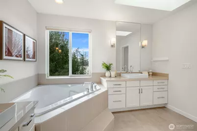 809 206th Avenue NE, Sammamish, WA 98074 - Photo 24