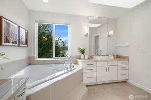 809 206th Ave NE, Sammamish, WA 98074 - Photo 24