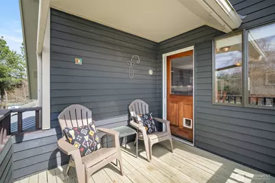 411 E Axton Road, Bellingham, WA 98226 - Photo 20