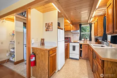 411 E Axton Road, Bellingham, WA 98226 - Photo 28