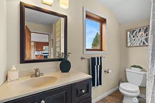 411 E Axton Rd, Bellingham, WA 98226 - Photo 8