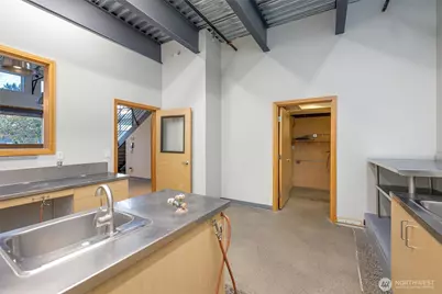 909 Squalicum Way #101, Bellingham, WA 98225 - Photo 12