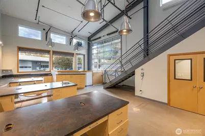 909 Squalicum Way #101, Bellingham, WA 98225 - Photo 8