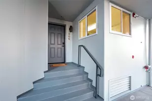 9039 NE Juanita Dr, Kirkland, WA 98034 - Photo 4