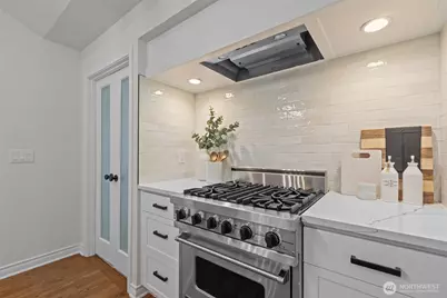 4181 42nd Avenue NE, Seattle, WA 98105 - Photo 12