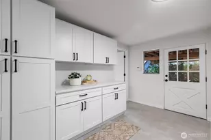 4181 42nd Ave NE, Seattle, WA 98105 - Photo 32