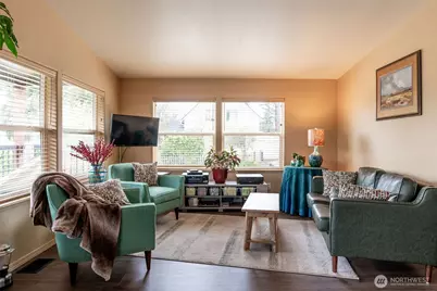 600 NE Lincoln Road #4, Poulsbo, WA 98370 - Photo 8