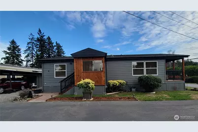 600 NE Lincoln Road #4, Poulsbo, WA 98370 - Photo 4