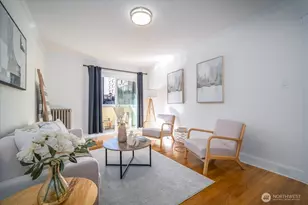 1310 Queen Anne Ave N, Seattle, WA 98109 - Photo 4