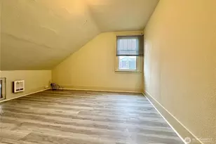 112 Wells Ave S, Renton, WA 98057 - Photo 6