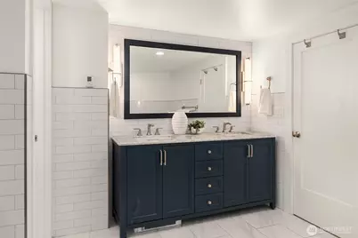 8041 12th Avenue NE, Seattle, WA 98115 - Photo 22