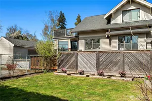 8041 12th Ave NE, Seattle, WA 98115 - Photo 10