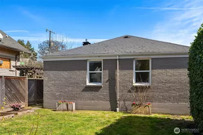 8041 12th Avenue NE, Seattle, WA 98115 - Photo 30