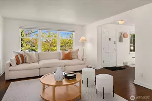 8041 12th Ave NE, Seattle, WA 98115 - Photo 8