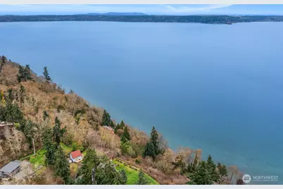 16526 87th Avenue SW, Vashon, WA 98070 - Photo 18