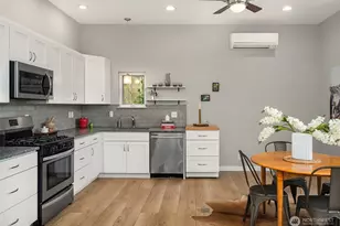 16526 87th Ave SW, Vashon, WA 98070 - Photo 10