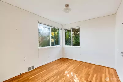 7508 56th Avenue NE, Seattle, WA 98115 - Photo 20