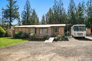 221 E Country Ln, Allyn, WA 98524 - Photo 2