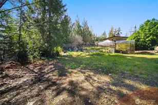 221 E Country Ln, Allyn, WA 98524 - Photo 32