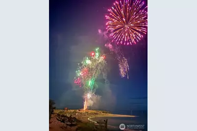 8208 Sandy Hook Drive, Clinton, WA 98236 - Photo 30