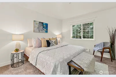 18505 SE Newport Way #C214, Issaquah, WA 98027 - Photo 18