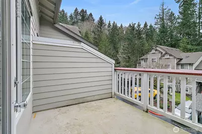 18505 SE Newport Way #C214, Issaquah, WA 98027 - Photo 24