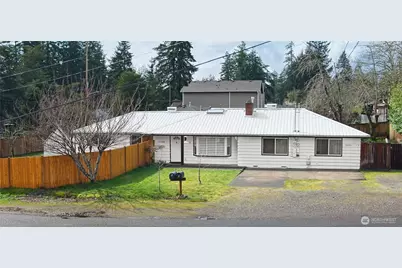 12320 Edgewood Ave SW, Lakewood, WA 98498 - Photo 2
