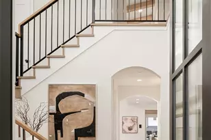 1813 3rd St, Kirkland, WA 98033 - Photo 2