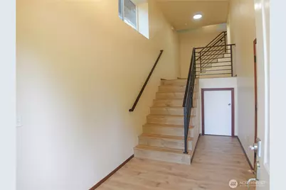 5451 32nd Avenue SW, Seattle, WA 98126 - Photo 16