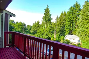 5451 32nd Ave SW, Seattle, WA 98126 - Photo 4