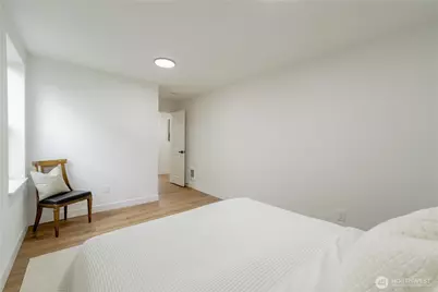 1315 E Marine View Drive, Everett, WA 98201 - Photo 30